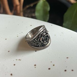 Floral Wide Band Ring